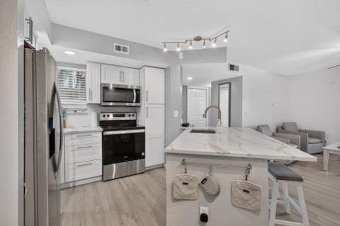 12510 Vista Isles Drive #1212, Sunrise FL - photo 6 of 40