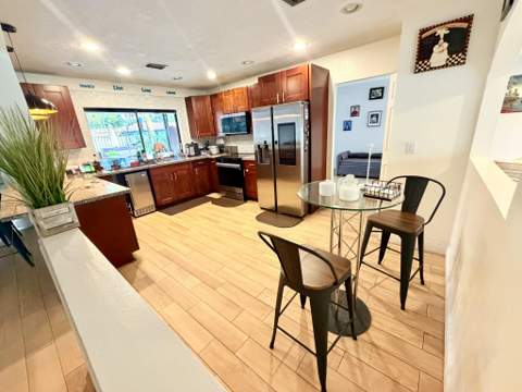 8300 NW 14th Court, Coral Springs FL - photo 11 of 42