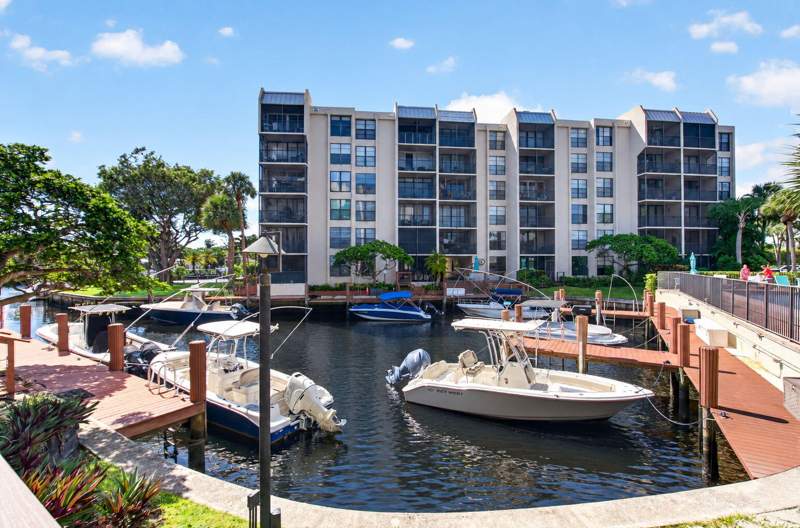 2 bedroom Condominium at 20 Royal Palm Way #3010, Boca Bayou Condo, Boca Raton — photo 4