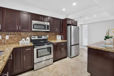 20 Royal Palm Way #3010, Boca Raton FL - photo 12 of 39