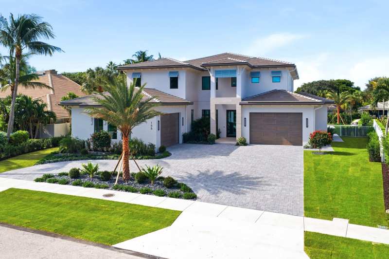 6 bedroom Single Family Residence at 155 Ebbtide Drive, Palm Beach Lake Worth Estates 2, North Palm Beach — photo 1