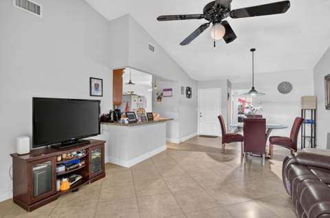 126 Centennial Court, Deerfield Beach FL - photo 17 of 43