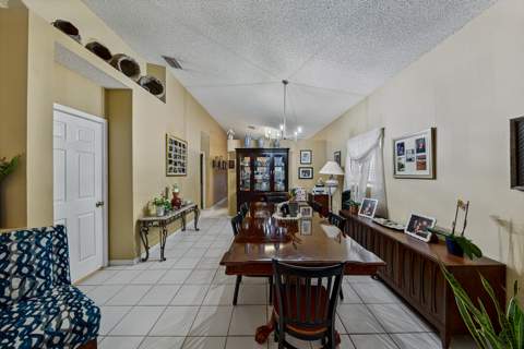 20310 SW 3rd Street, Pembroke Pines FL - photo 8 of 22