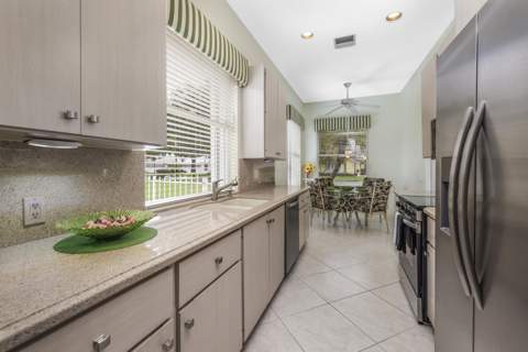 5203 SE Sweetbrier Terrace, Hobe Sound FL - photo 12 of 74