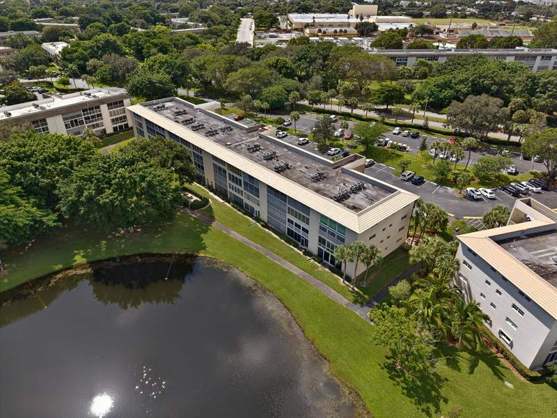 2 bedroom Condominium at 2904 Victoria Place #A2, Victoria Village H Condo, Coconut Creek — photo 5