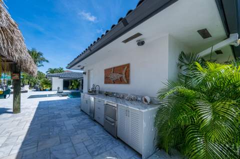 3711 NE 28th Avenue, Lighthouse Point FL - photo 11 of 34