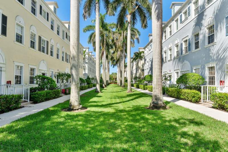 2 bedroom Townhouse at 107 Pond Apple Lane #103, Sandpiper Cove At Botanica Condo, Jupiter — photo 2