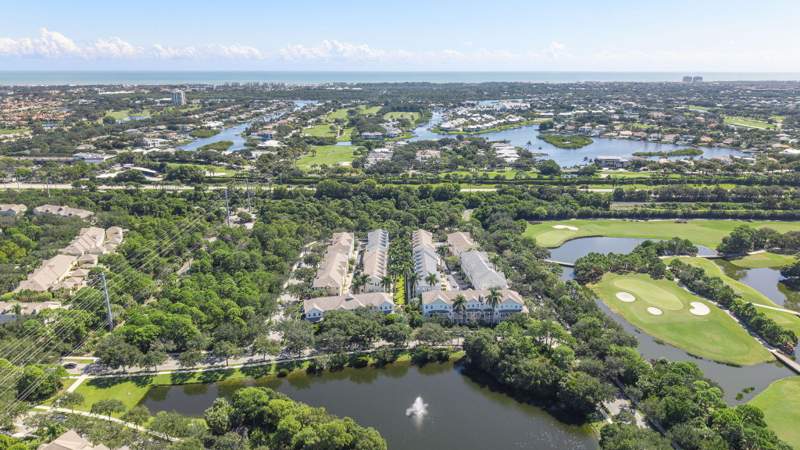 2 bedroom Townhouse at 107 Pond Apple Lane #103, Sandpiper Cove At Botanica Condo, Jupiter — photo 4