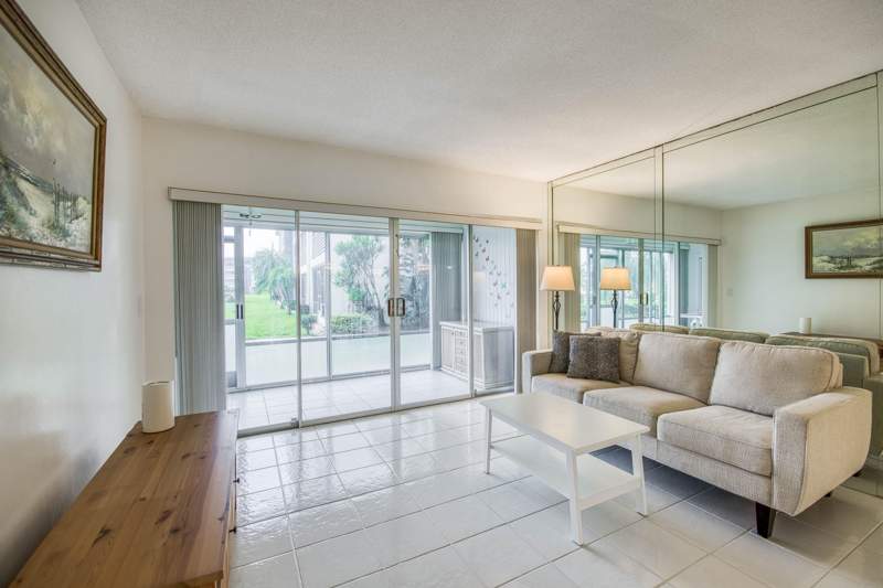 2 bedroom Condominium at 3351 Spanish Trail #113, Tropic Harbor, Delray Beach — photo 4