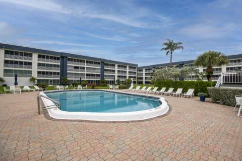 3351 Spanish Trail #113, Delray Beach FL - photo 16 of 20