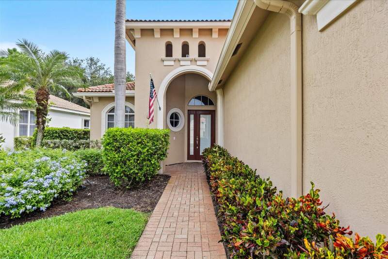 3 bedroom Single Family Residence at 8824 Champions Way, Lakes At PGA Village, Port St. Lucie — photo 4