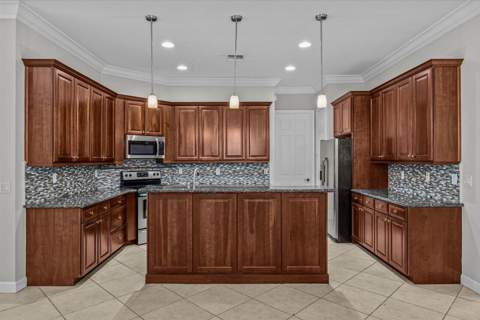 8824 Champions Way, Port St. Lucie FL - photo 10 of 58