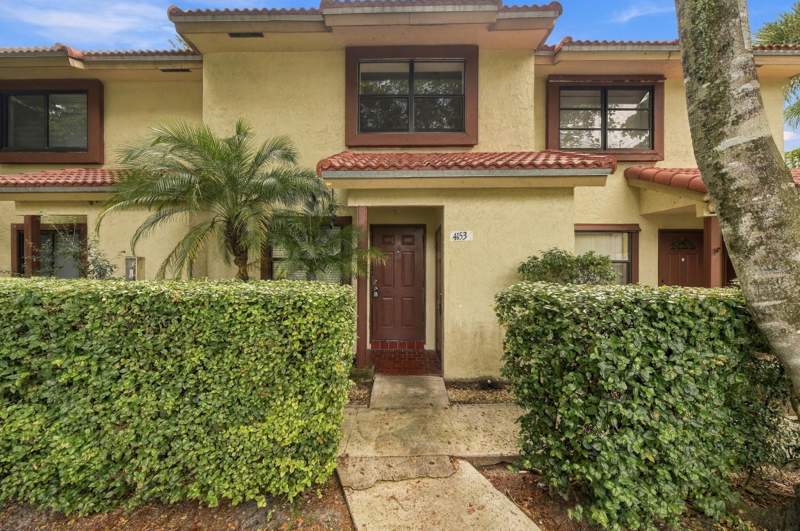 2 bedroom Townhouse at 4153 Coral Springs Drive, Lovins Townhouses Condo, Coral Springs — photo 4
