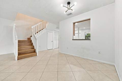 4153 Coral Springs Drive, Coral Springs FL - photo 16 of 39