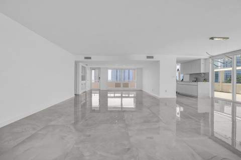 201 N Riverside Drive ##802, Pompano Beach FL - photo 8 of 50