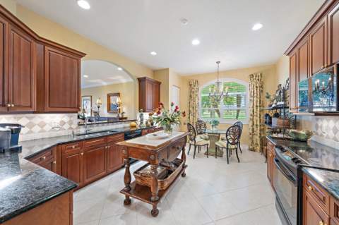 7543 Orchid Hammock Drive, West Palm Beach FL - photo 14 of 75