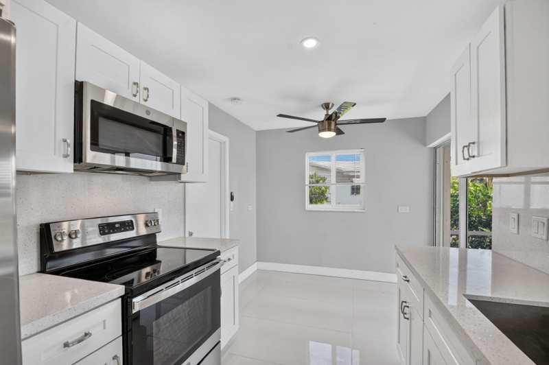 2 bedroom Single Family Residence at 1404 SW 22nd Avenue, Palm Beach Leisureville Sec 10, Boynton Beach — photo 1