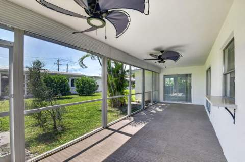 1404 SW 22nd Avenue, Boynton Beach FL - photo 23 of 76
