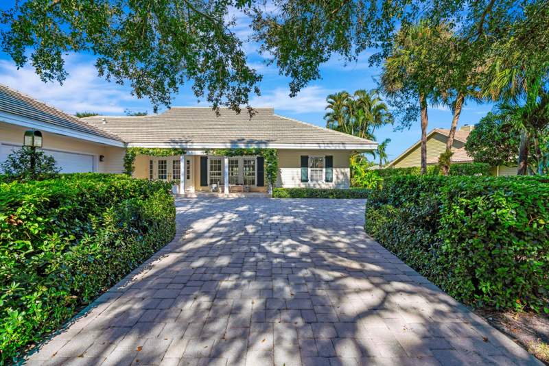 4 bedroom Single Family Residence at 18289 SE Heritage Drive, Heritage Oaks, Jupiter — photo 4