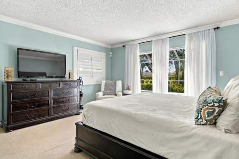 20104 NW 9th Drive, Pembroke Pines FL - photo 17 of 41