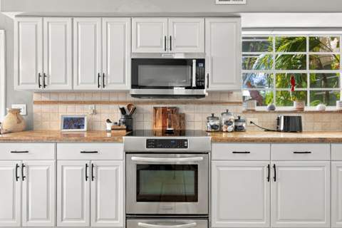 20104 NW 9th Drive, Pembroke Pines FL - photo 19 of 41