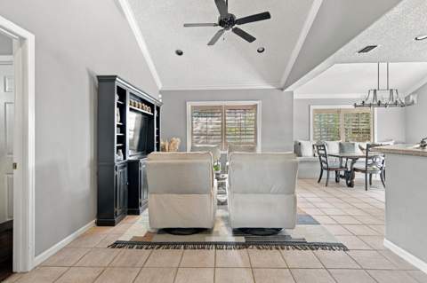 20104 NW 9th Drive, Pembroke Pines FL - photo 22 of 41
