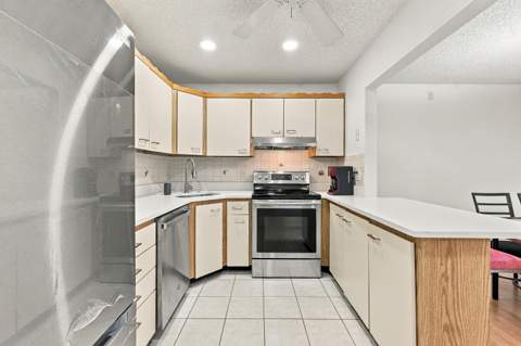 313 Pine Ridge Circle #C-2, Greenacres FL - photo 9 of 35