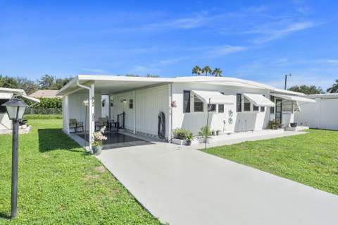 8702 Duchess Court #352, Boynton Beach FL - photo 24 of 31