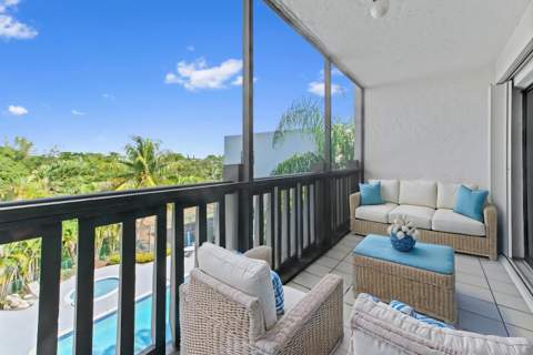 1021 Mockingbird Lane #415, Plantation FL - photo 13 of 34