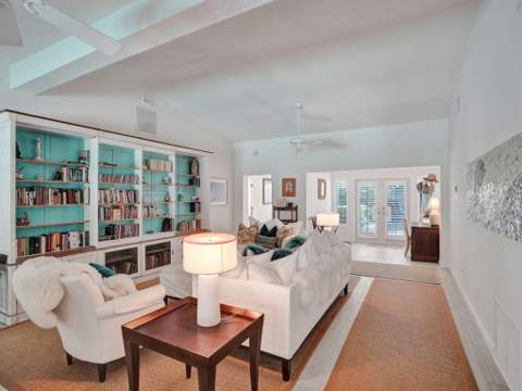 3207 Dover Road, Pompano Beach FL - photo 10 of 57