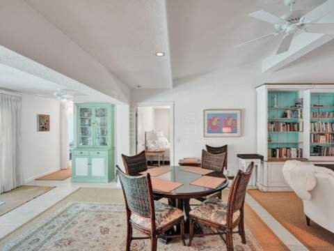 3207 Dover Road, Pompano Beach FL - photo 11 of 57