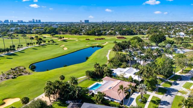 509 Greenway Drive, home for sale in North Palm Beach