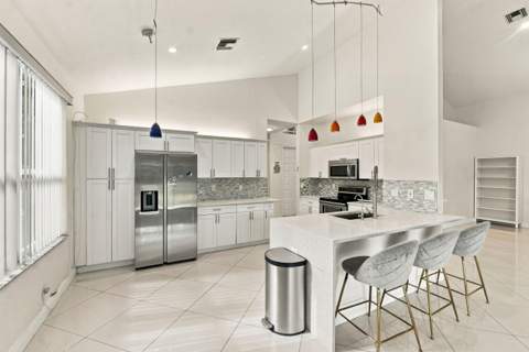 6355 NW 80th Drive, Parkland FL - photo 9 of 42