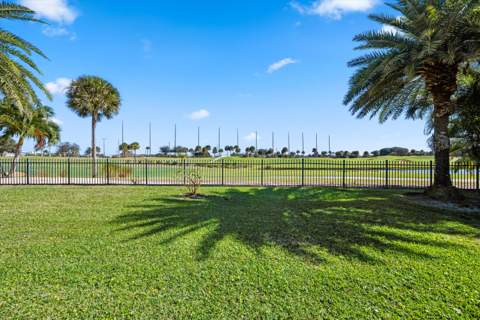 509 Greenway Drive, North Palm Beach FL - photo 14 of 31