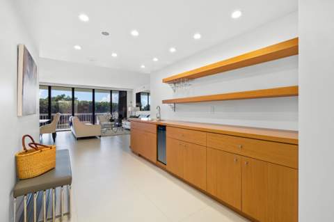 2100 S Ocean Boulevard, Palm Beach FL - photo 6 of 22