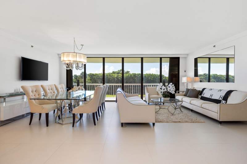 2 bedroom Condominium at 2100 S Ocean Boulevard, Twenty One Hundred Condo, Palm Beach — photo 3