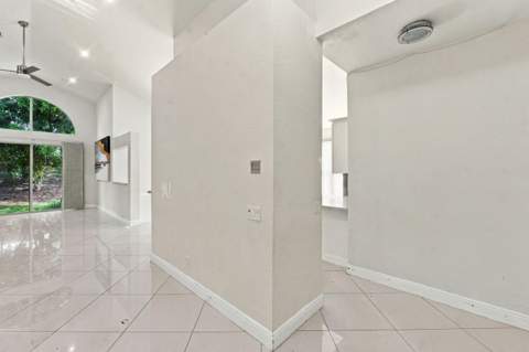 6355 NW 80th Drive, Parkland FL - photo 22 of 42