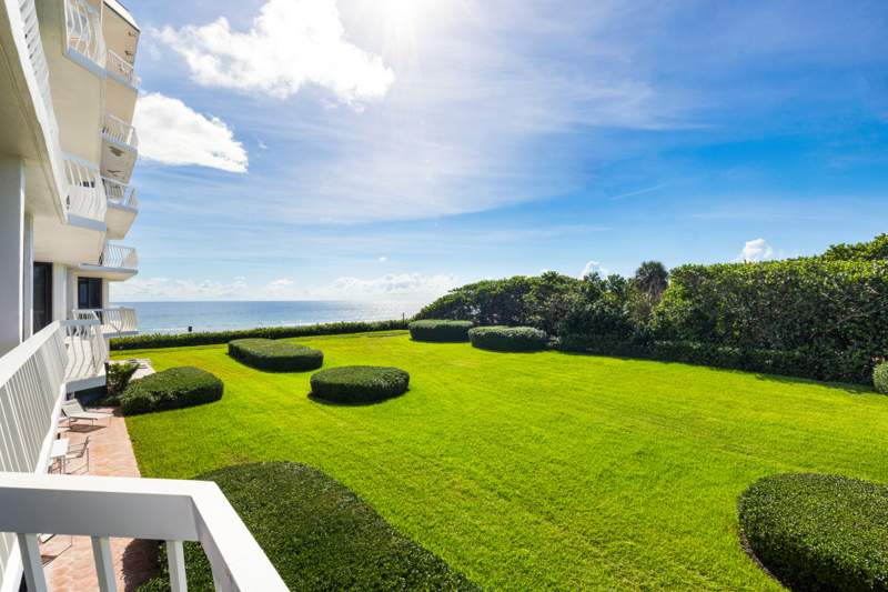 2 bedroom Condominium at 2100 S Ocean Boulevard, Twenty One Hundred Condo, Palm Beach — photo 2