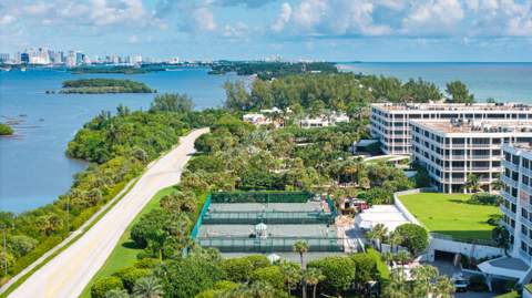 2100 S Ocean Boulevard, Palm Beach FL - photo 20 of 22