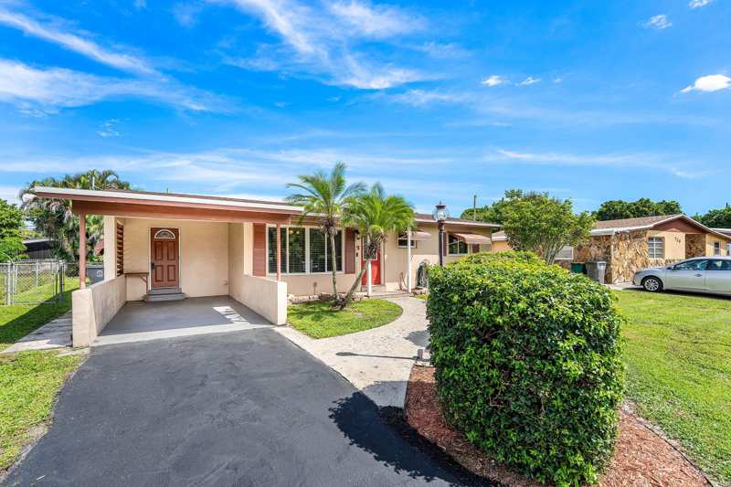 3 bedroom Single Family Residence at 740 Caroline Avenue, Lake Belvedere Estates, West Palm Beach — photo 1