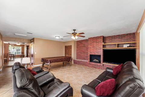 740 Caroline Avenue, West Palm Beach FL - photo 11 of 35