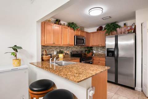 4155 Palm Bay Circle #C, West Palm Beach FL - photo 12 of 47