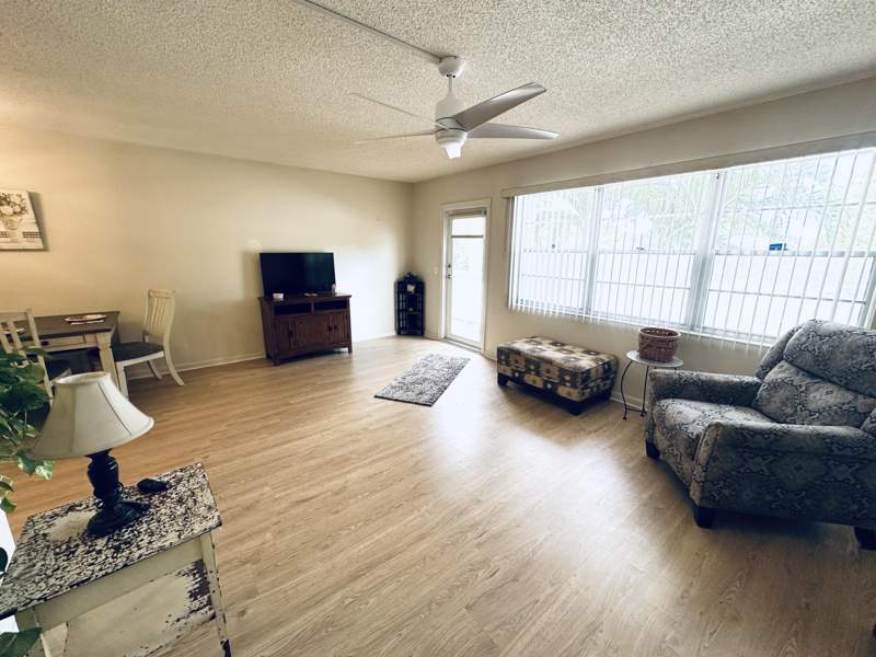1 bedroom Condominium at 2079 Harwood F, Harwood F Condo, Deerfield Beach — photo 4
