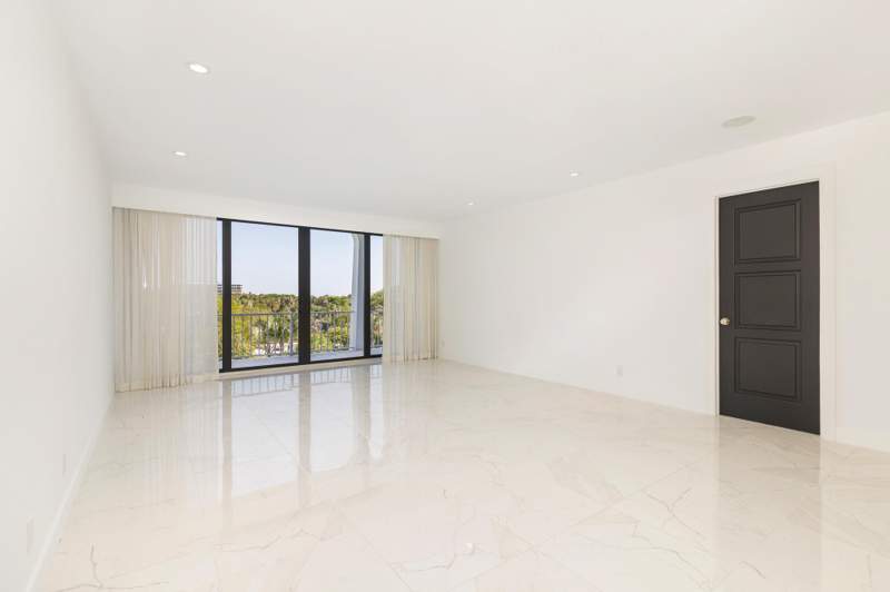 2 bedroom Condominium at 2275 S Ocean Boulevard #307A, Reef Condo, Palm Beach — photo 4