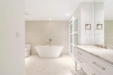 2275 S Ocean Boulevard #307A, Palm Beach FL - photo 15 of 34