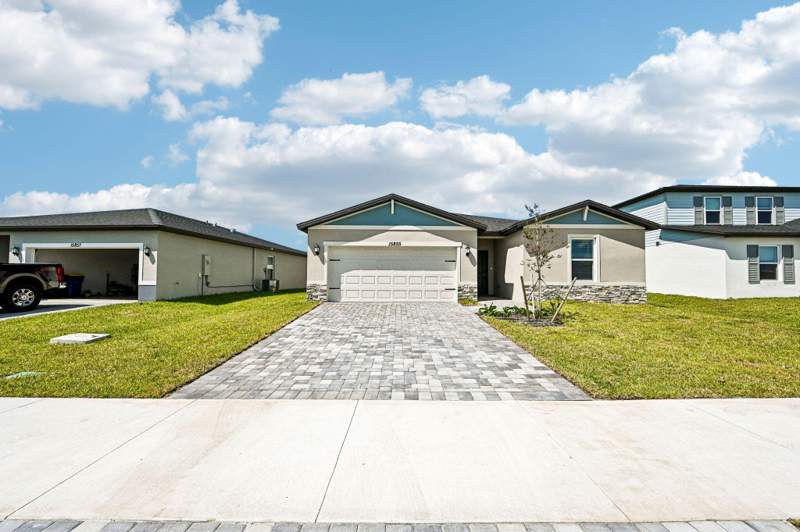 4 bedroom Single Family Residence at 15855 SW Vine Drive, Terra Lago, Indiantown — photo 2