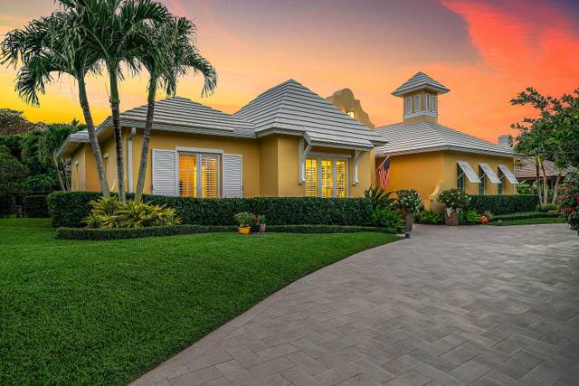 10329 Prestwick Road, home for sale in Boynton Beach