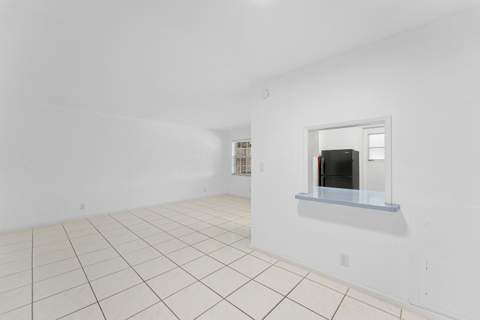 2050 NE 39th Street #E307, Lighthouse Point FL - photo 8 of 29