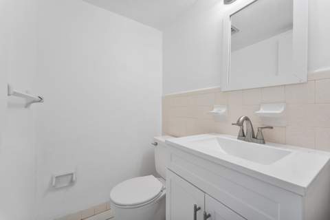 2050 NE 39th Street #E307, Lighthouse Point FL - photo 17 of 29