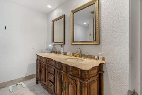137 Meander Circle, Royal Palm Beach FL - photo 16 of 30